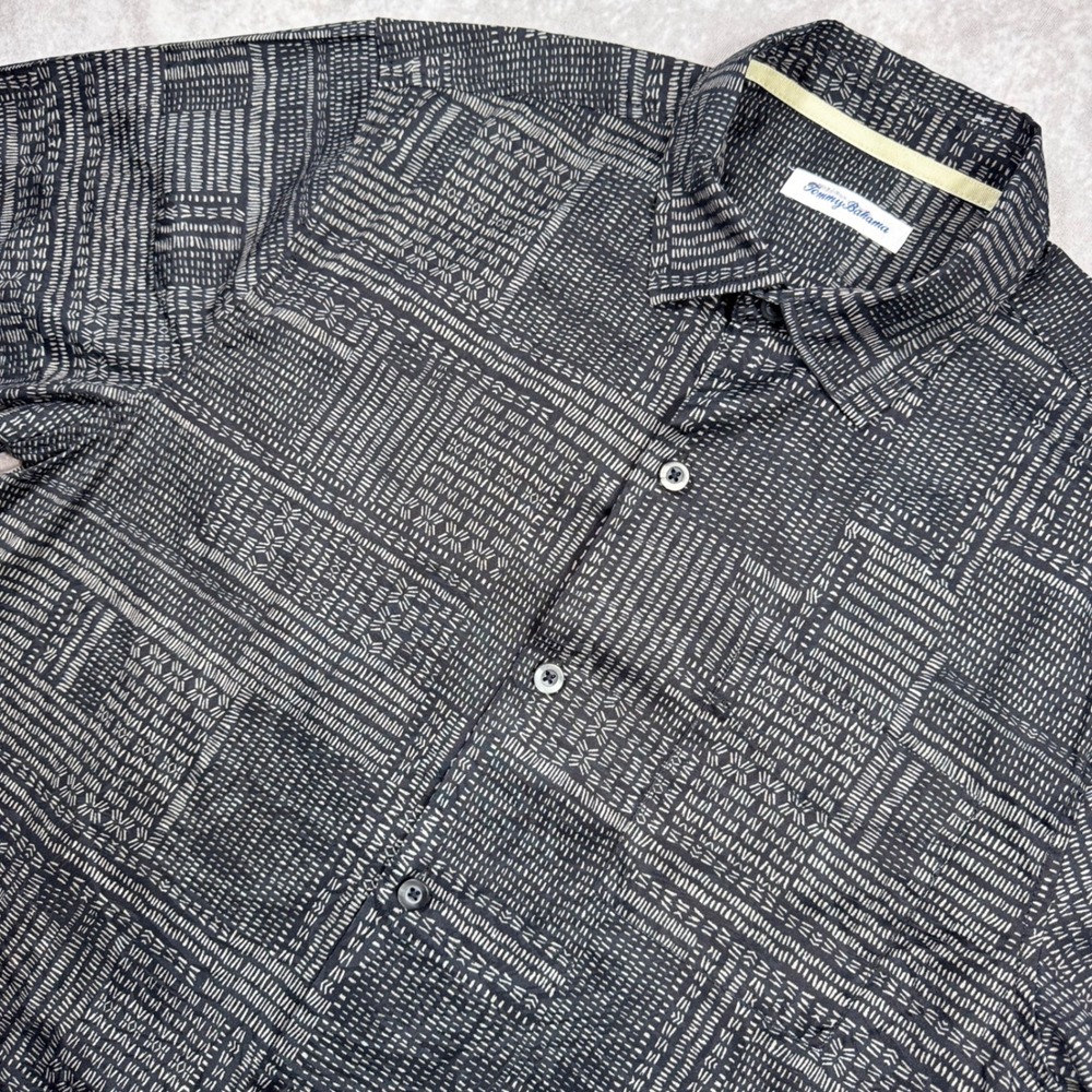 Tommy Bahama Mens Large Gray Silk Blend Geometric Dash Short Sleeve Button Shirt